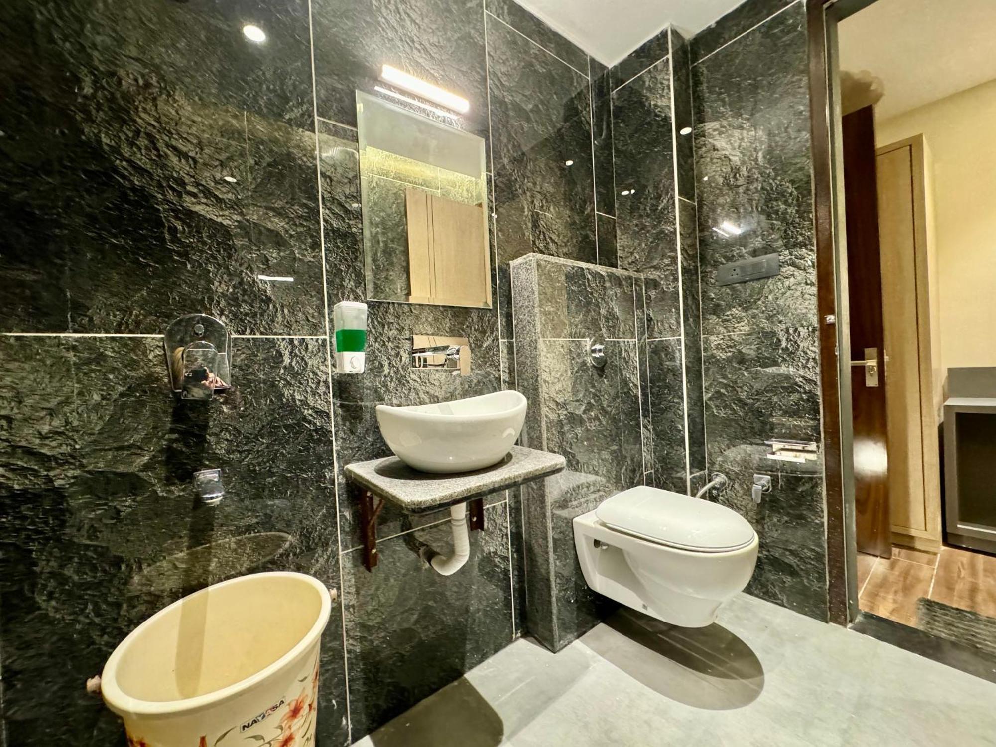 Hotel 51 Амрітсар Екстер'єр фото